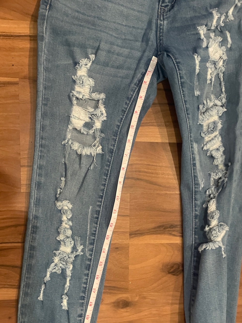 WAX Size 7 Ripped Distressed High-Rise Skinny Women's Light Blue Jeans - Picture 15 of 16